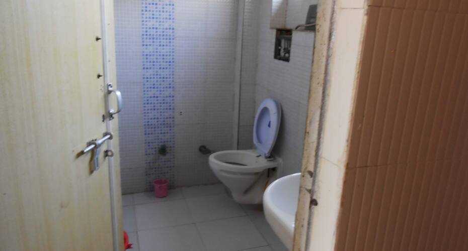 Madhur Tarang Hotel, Ghazipur 5